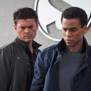 Foto Almost Human