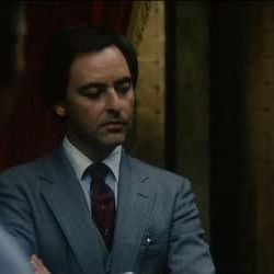 Foto Lookin' to Get Out