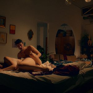 Foto All Eyes Off Me