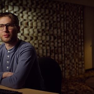 Foto Trust No One: The Hunt for the Crypto King