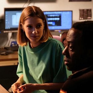 Foto Servir y proteger