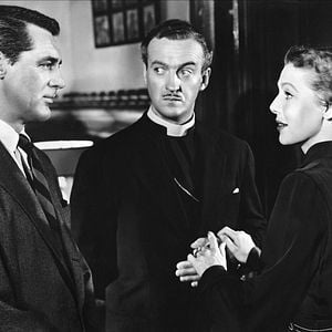 Foto La mujer del Obispo