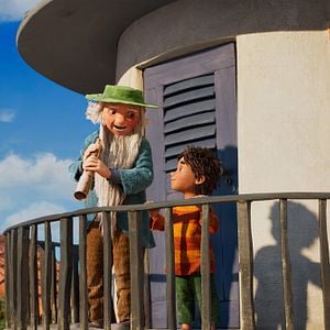 Foto Tres ladrones y un león