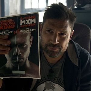 Foto Manu Bennett