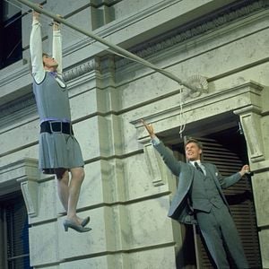 Foto Millie, una chica moderna