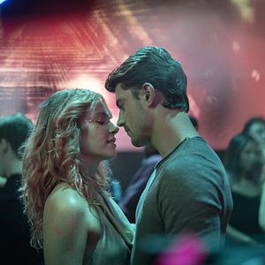 Foto La chica y el cosmonauta