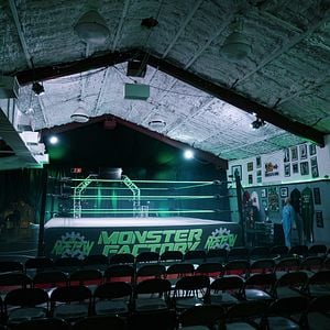 Foto Monster Factory