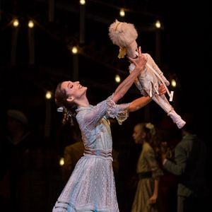 Foto El Cascanueces. Ballet de la Ópera de París