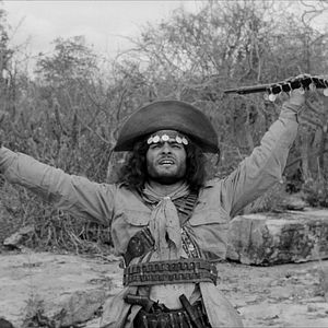 Foto Dios y el diablo en la tierra del sol