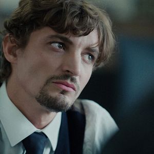 Foto Sangre y dinero