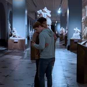 Foto Rojo, blanco y sangre azul