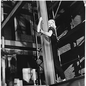 Foto Un grito en la niebla