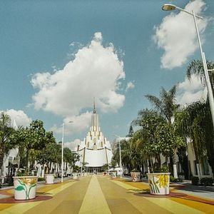 Foto La oscuridad de La Luz del Mundo