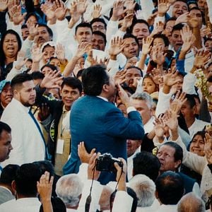 Foto La oscuridad de La Luz del Mundo