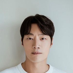 Foto Hee-jun Lee