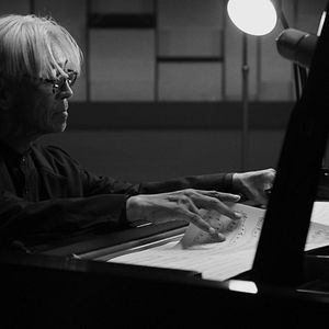 Foto Ryuichi Sakamoto: Opus
