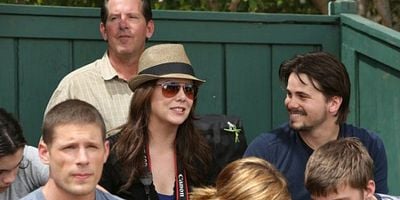 Cartel de There's Something I Need To Tell You...