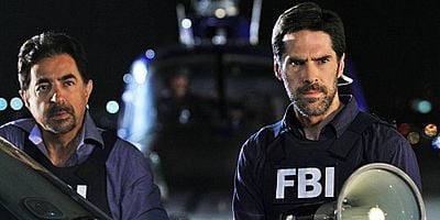 Cartel de Se necesita a todo un pueblo