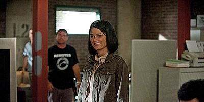 Cartel de Amanecer rojo