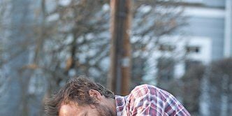 Cartel de Losing Patients