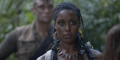 Cartel de What Remains