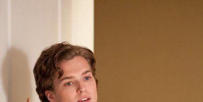 Cartel de Poker Face