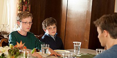 Cartel de Educación superior