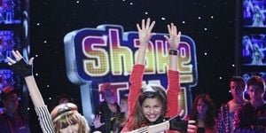 Cartel de Shrink It Up