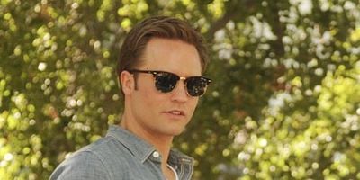 Cartel de Desfiles y parias