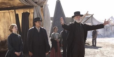 Cartel de Pride, Pomp and Circumstance