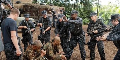 Cartel de Blue On Blue