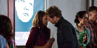 Cartel de Dreamers Often Lie