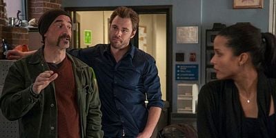 Cartel de Turn the Light Off