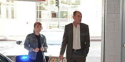 Cartel de One More Chance