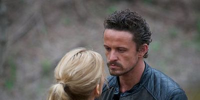 Cartel de $#!& Happens