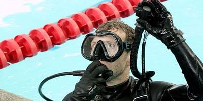 Cartel de The Drama in the Queen