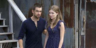 Cartel de We Shall Live Forever