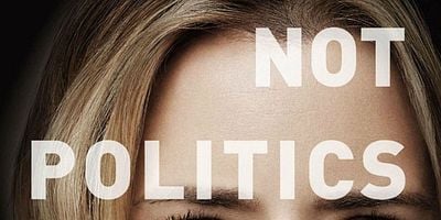 Cartel de The Operative