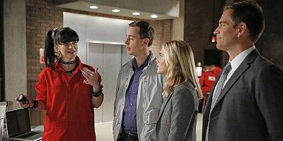 Cartel de Semper Fortis