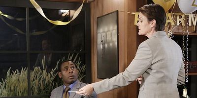 Cartel de Follow Through