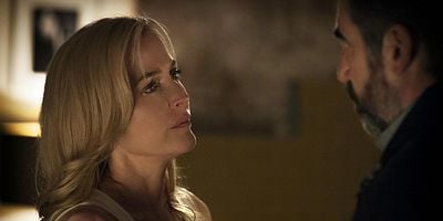 Cartel de It's Always Darkest