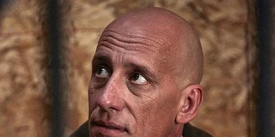 Cartel de The War at Home