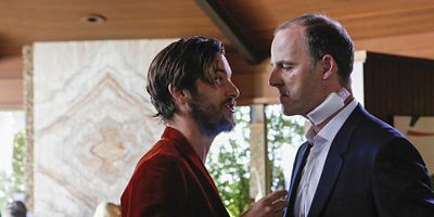 Cartel de The Hunter Gets Captured by the Game