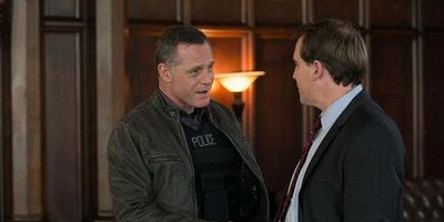 Cartel de Push The Pain Away