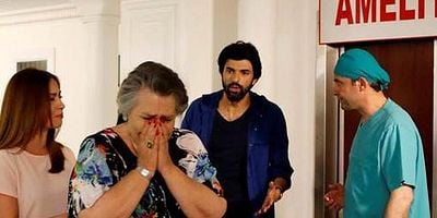 Cartel de Kara Para Aşk 49.Bölüm