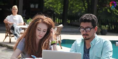 Cartel de Kiralık Aşk 1.Bölüm