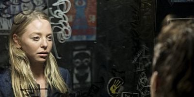 Cartel de eps.1.3_da3m0ns.mp4