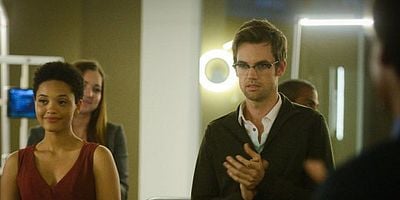 Cartel de The New Frontier