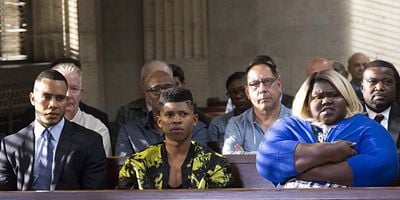 Cartel de The Devils Are Here