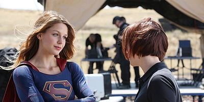 Cartel de Stronger Together